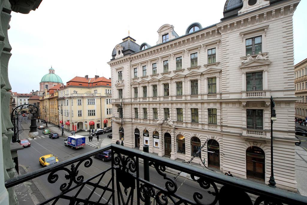 Historic Centre Apartments V براغ الغرفة الصورة